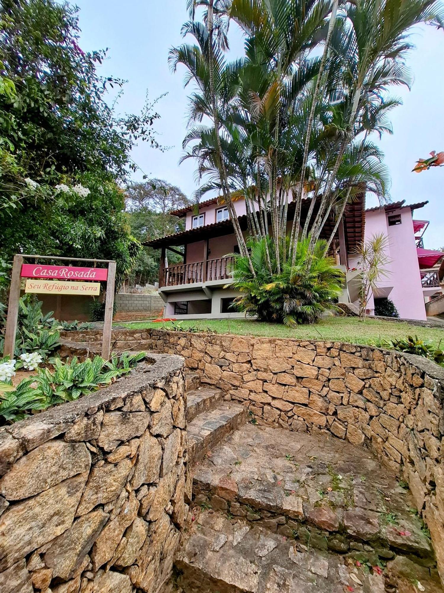 Casa de hóspedes Casa Rosada Seu Refugio Na Serra